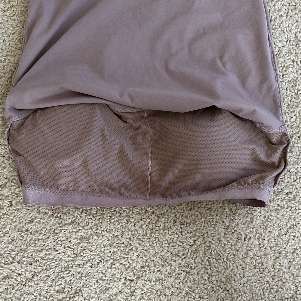 Elegant Lavender Spaghetti Strap Camisole - Picture 4 of 4